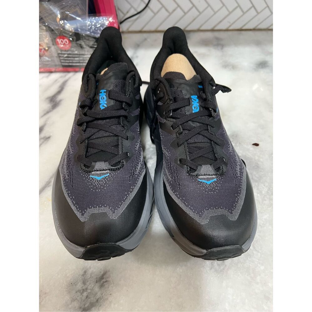 Hoka One Speedgoat 5 GTX size 8.5 - Picture 2 of 8